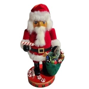 VTG Nutcracker Village 2001 Velvet Santa limited edition